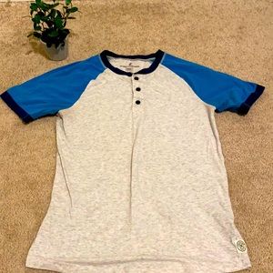 Xs Flex fit Henley men’s American eagle ae 🦅